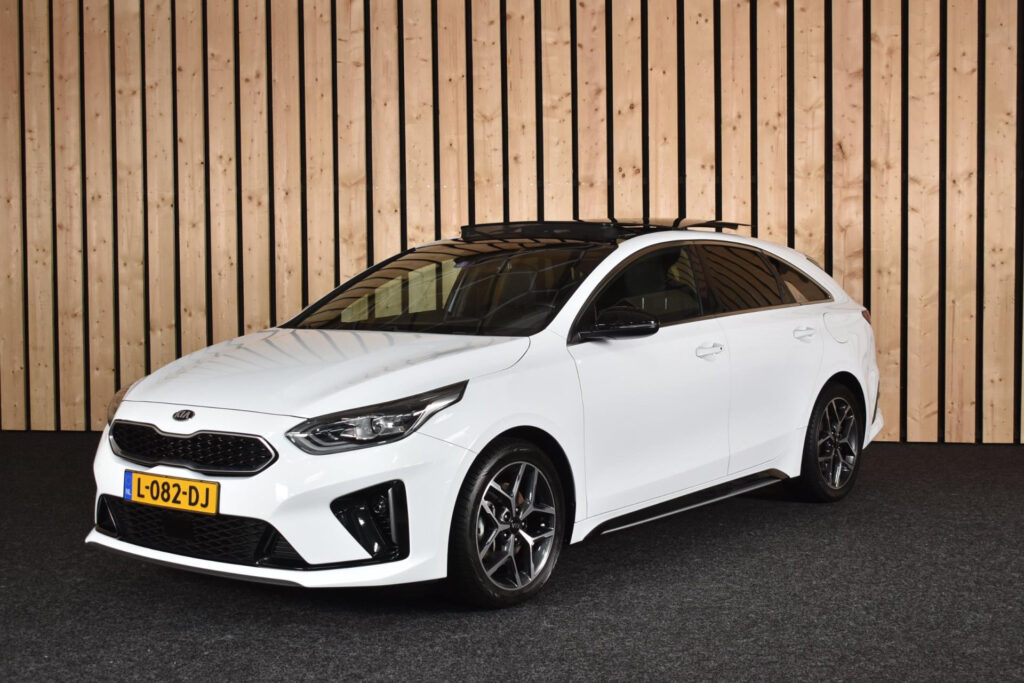 Kia ProCeed